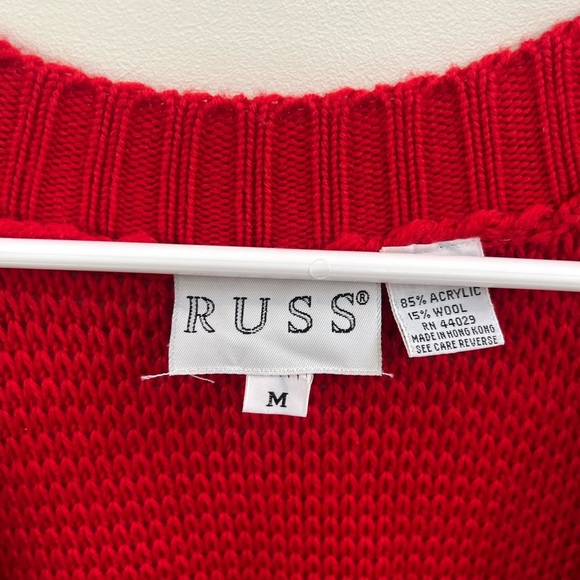 Red Cable Knit Women's Sweater Vest - Picture 4 of 4